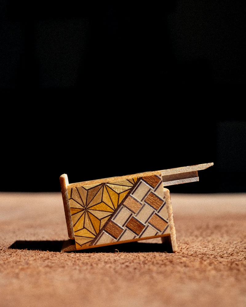 Himitsu Bako Puzzle Box, Mame